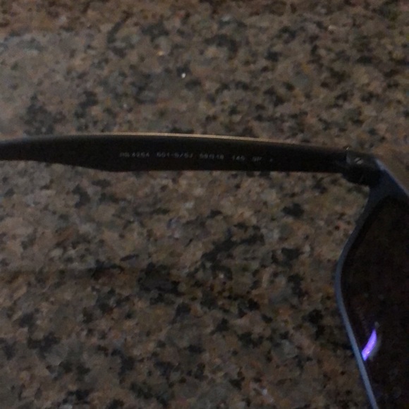 Ray Ban Shades EUC - Picture 3 of 4